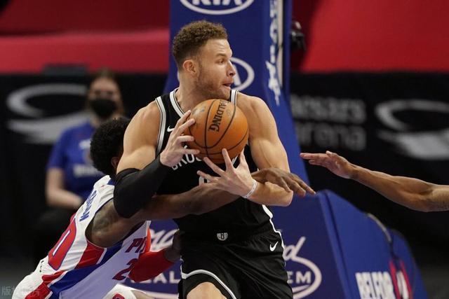 金年会今晚欧联焦点战，孟菲斯灰熊队长鼓劲，气氛紧张，轮换策略成焦点的简单介绍